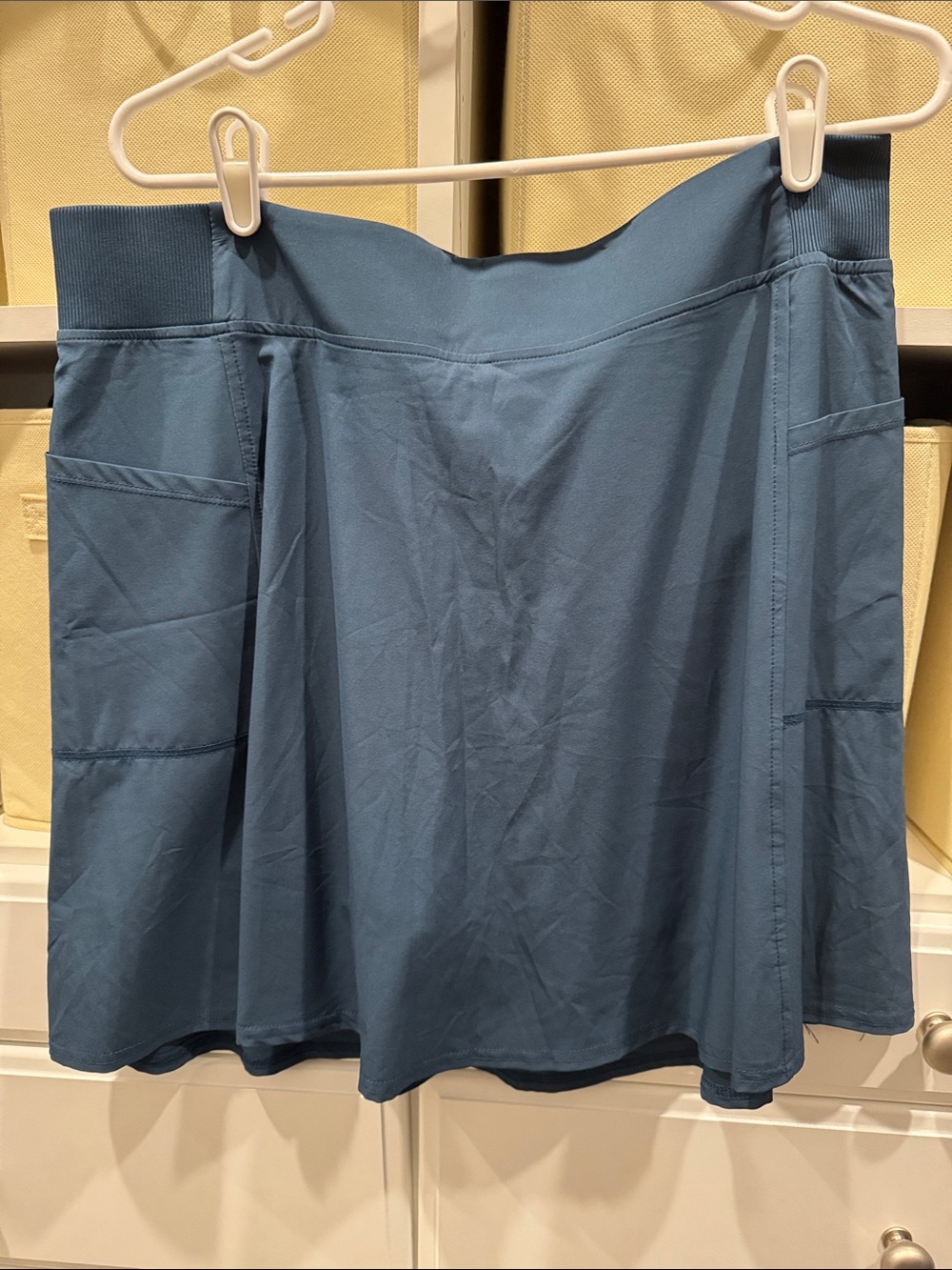 32 Degrees Dark Porcelain Blue Active Skort